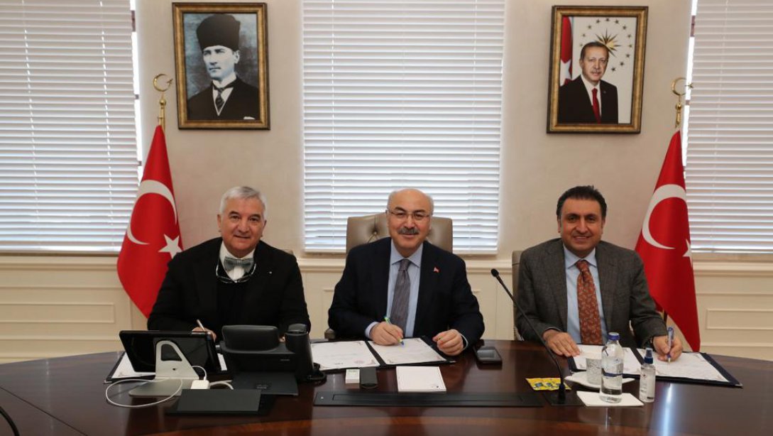 İzmir İl Milli Eğitim Müdürlüğü ve ETİK Arasında Mesleki ve Teknik Eğitim İş Birliği Protokolü İmzalandı