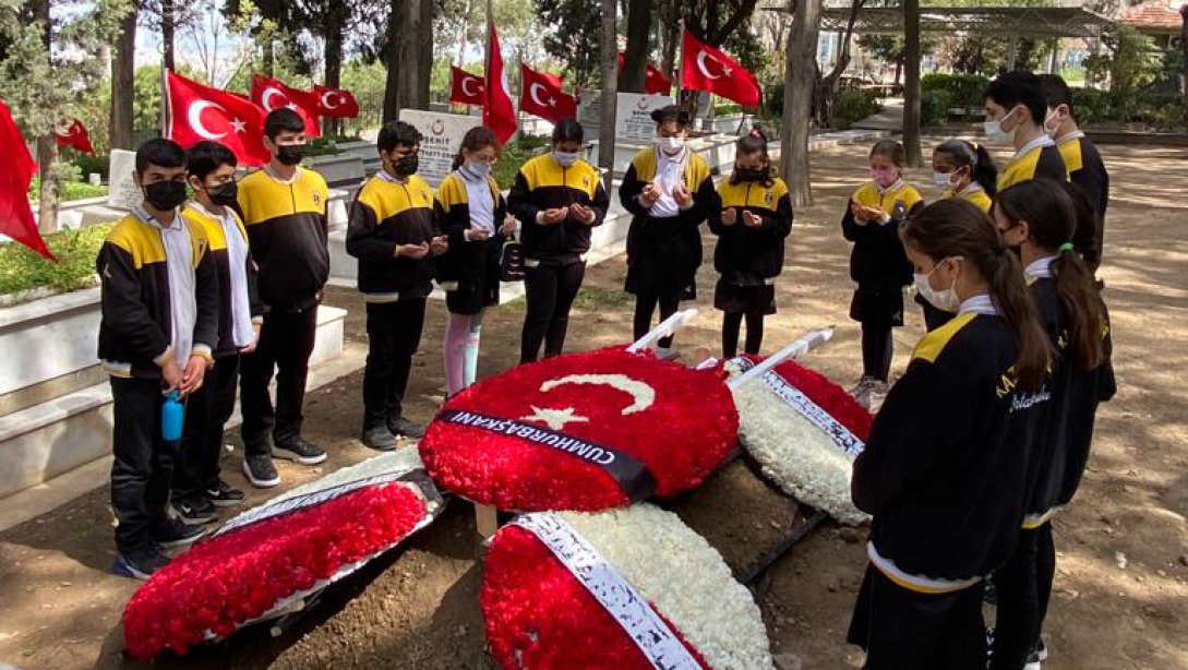 İzmir İl Milli Eğitim Müdürlüğü 'Polis Haftası' Münasebetiyle Etkinlikler Gerçekleştiriyor