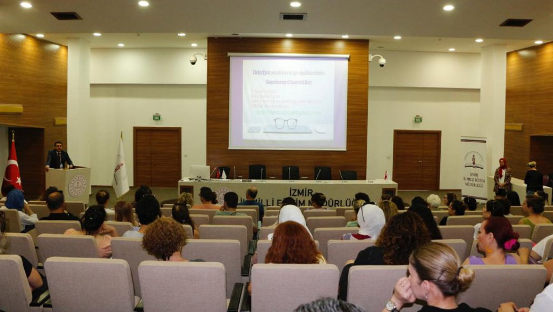 İzmir İl Milli Eğitim Müdürlüğünde Tübitak Projeleri Bilgilendirme Semineri Başladı