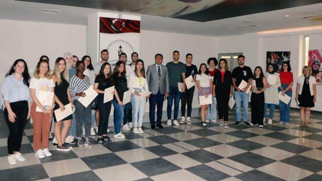 İzmir İl Milli Eğitim Müdürlüğünde ''Ulusal Staj Programı'' Öğrencileri İle Toplantı Yapıldı