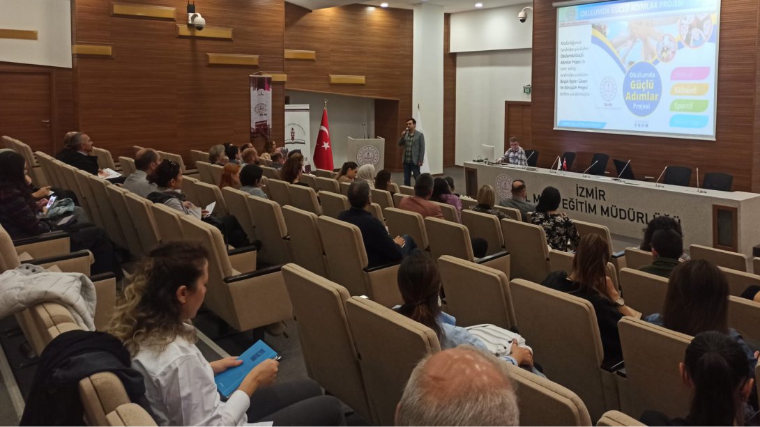 İzmir İl Milli Eğitim Müdürlüğünde Bilgilendirme Toplantıları Gerçekleştirildi
