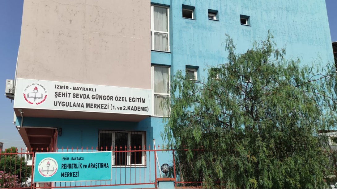 İzmir İl Milli Eğitim Müdürlüğünden Rehberlik Alanında Öncü Çalışmalar