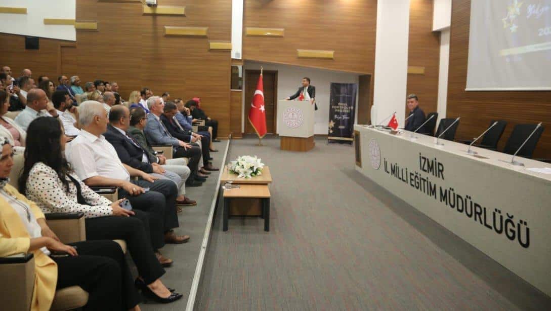 İzmir İl Milli Eğitim Müdürlüğü Okul Portfolyo Projesi Belge Töreni Gerçekleştirildi