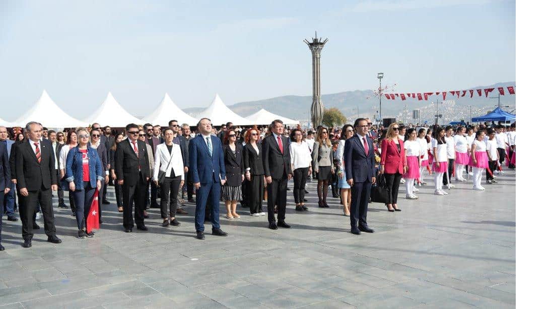 23 Nisan Ulusal Egemenlik ve Çocuk Bayramı İzmir'de Büyük Bir Coşkuyla Kutlandı