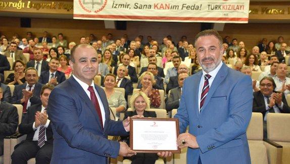 İzmir İl Milli Eğitim Müdürlüğü İzmir Sana Kanım Feda Projesinin Final Programını Gerçekleştirdi
