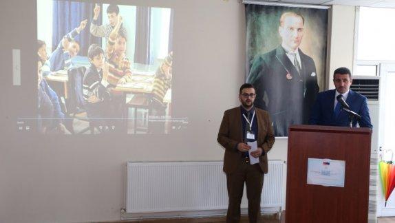İzmir İl Milli Eğitim Müdürlüğü Suriyeli 100 Aileyi Eğitim-Öğretim Konusunda Bilgilendirdi
