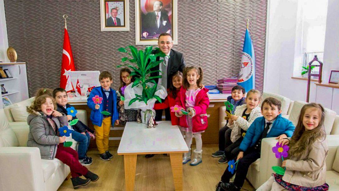 İl Milli Eğitim Müdürü Dr. Ömer Yahşi'nin ''23 Nisan Ulusal Egemenlik ve Çocuk Bayramı '' Mesajı