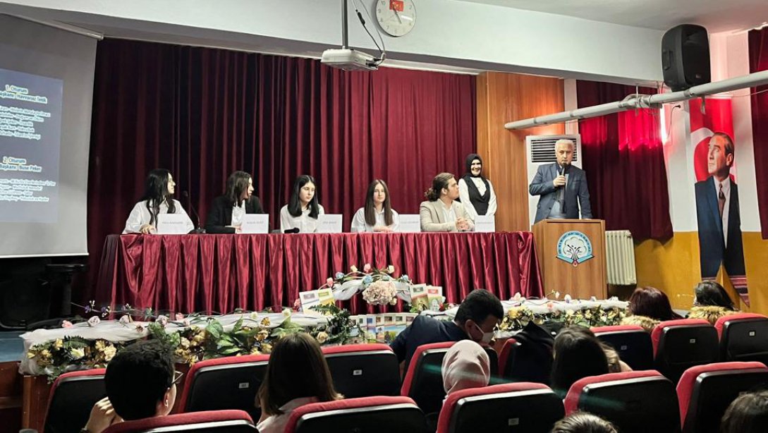 Tire Melahat Aksoy Sosyal Bilimler Lisesi'nin 'Mustafa Kutlu Okul Paneli' Gerçekleştirildi