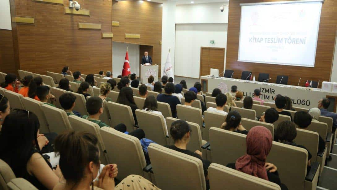 Anadolu Mektebi Yazar Okumaları Projesi, Kitap Teslim Töreni Gerçekleştirildi