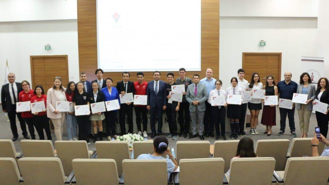 53.Tübitak Araştırma Projeleri Yarışması Final Sergisinde Dereceye Giren Öğrencilerin Ödül Töreni Yapıldı