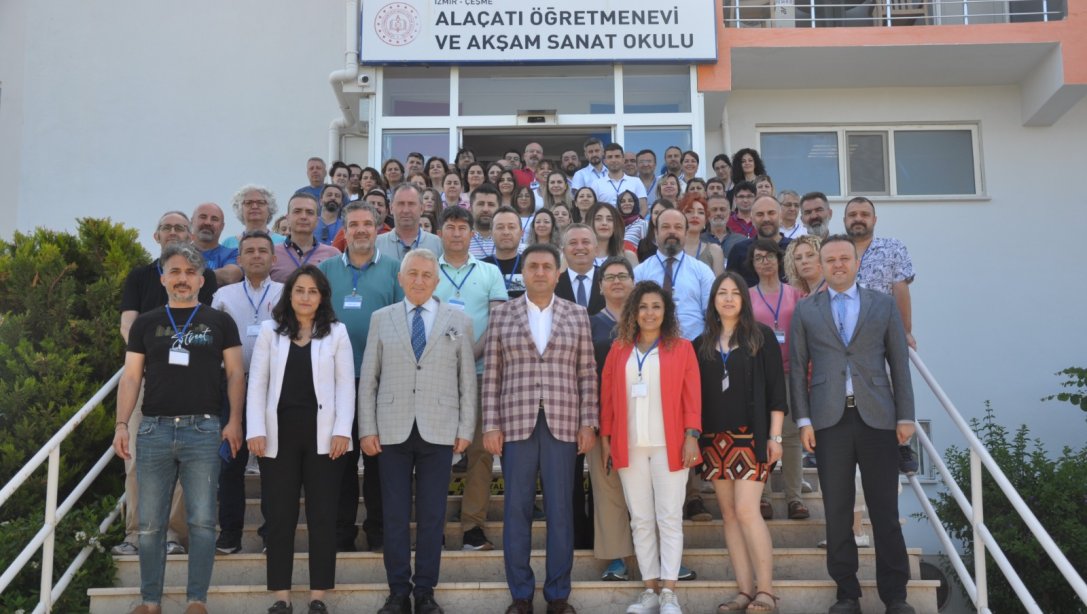 İzmir İl Milli Eğitim Müdürlüğü Erasmus+ Mesleki Eğitim Akreditasyon Çalıştayı Düzenledi