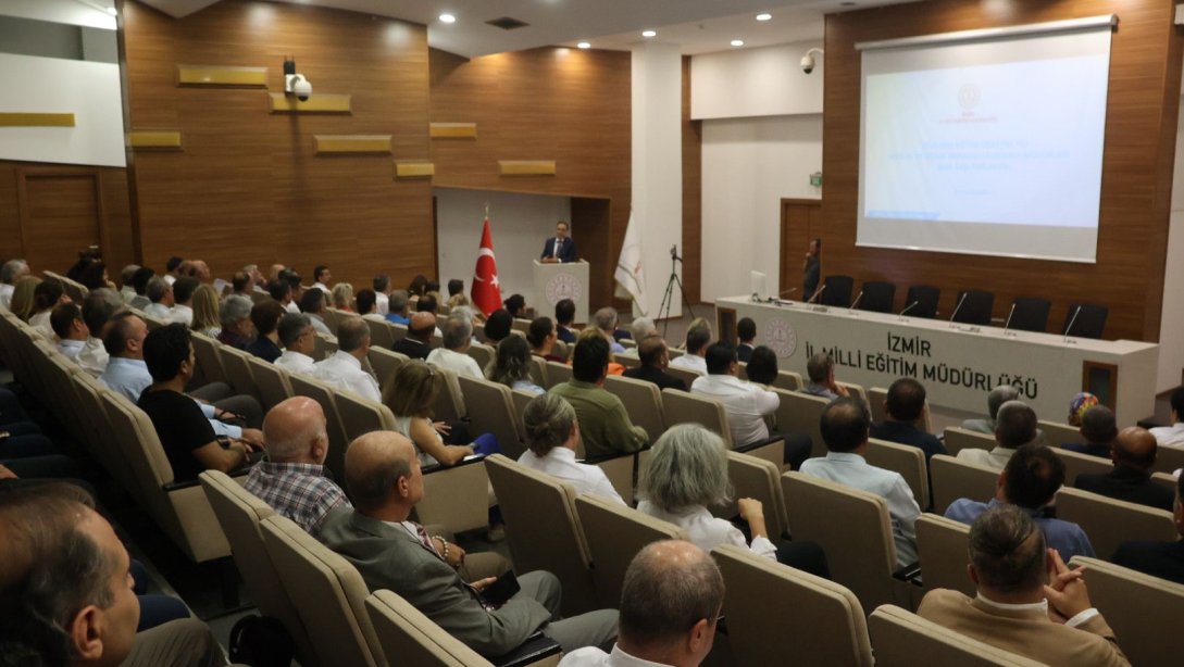 İmam Hatip Okulları ve Mesleki ve Teknik Anadolu Lisesi Müdürleriyle Değerlendirme Toplantısı Gerçekleştirildi