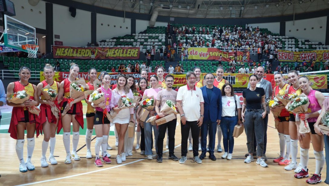 Papara Göztepe ve Havran Belediyesi Voleybol Maçı Coşkuyla Gerçekleşti