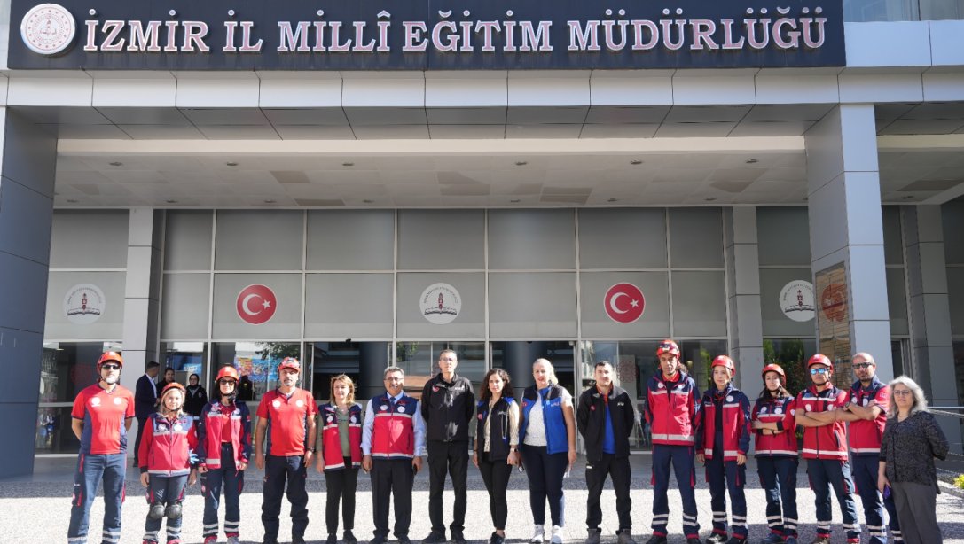 İzmir İl Milli Eğitim Müdürlüğü Tahliye Toplantısı ve Tatbikatı Gerçekleştirildi