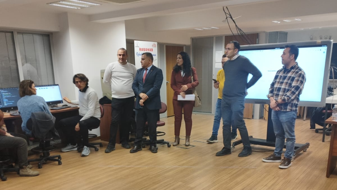 İzmir İl Millî Eğitim Müdürlüğünde