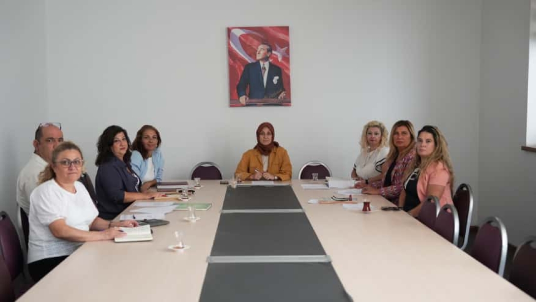 İzmir İl Millî Eğitim Müdürlüğünde 